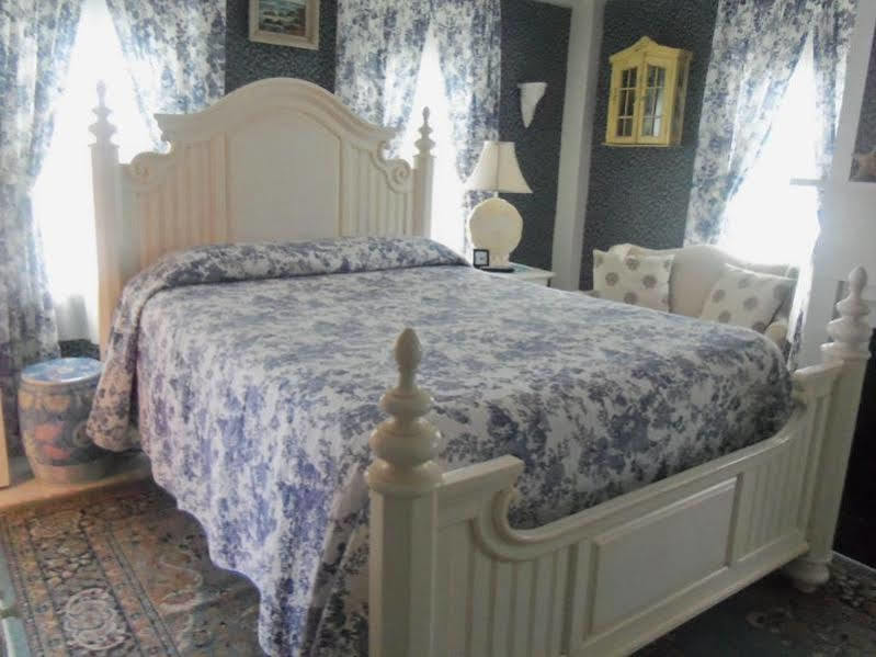 Holiday Guest House Bed & Breakfast Wells Exteriér fotografie